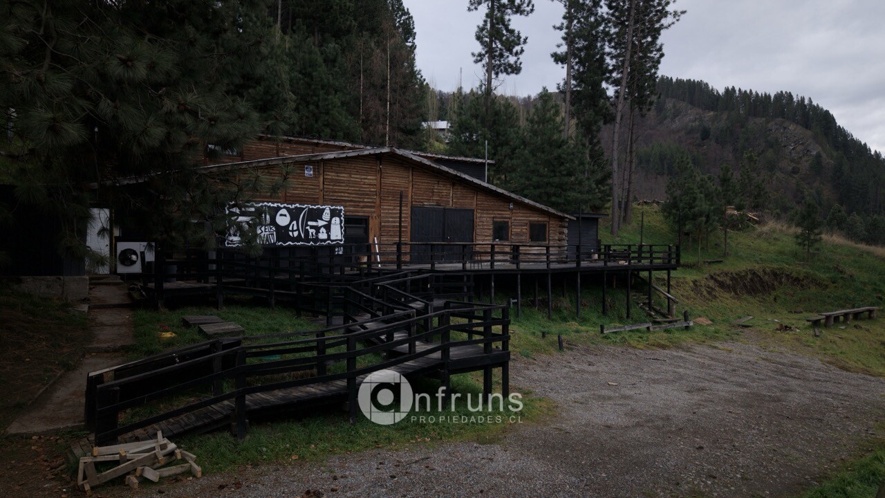 Local Comercial en Venta en Coyhaique | 2 Dormitorios | 3 Baños | 1000 m² | UF 8.600 - 7