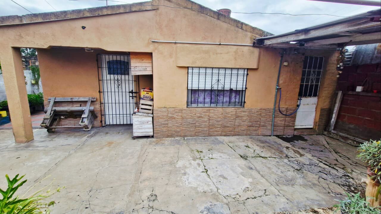 Venta de casa en González Catán - 2