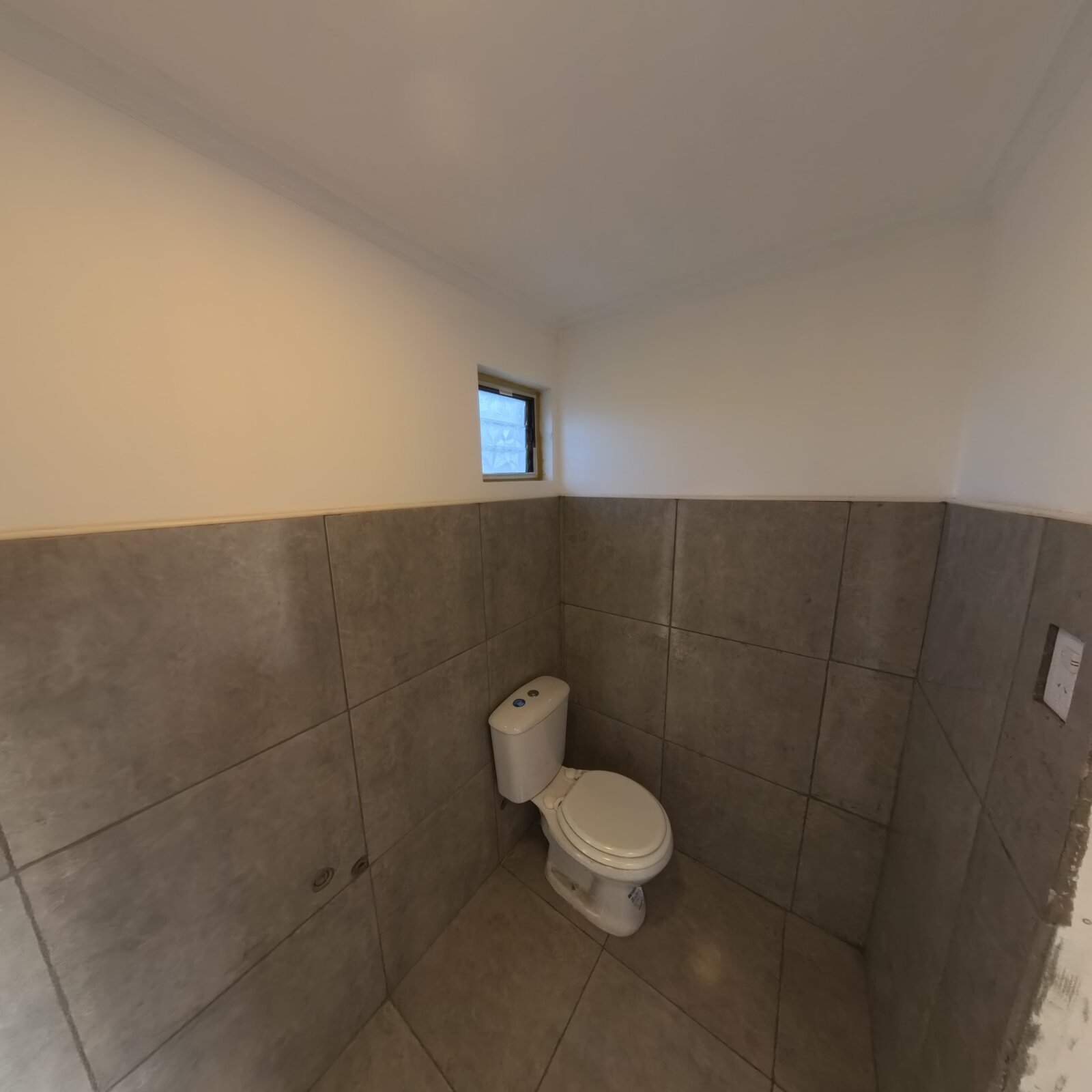 SE VENDE VIVIENDA SOBRE CONTENEDOR MARITIMO - 6