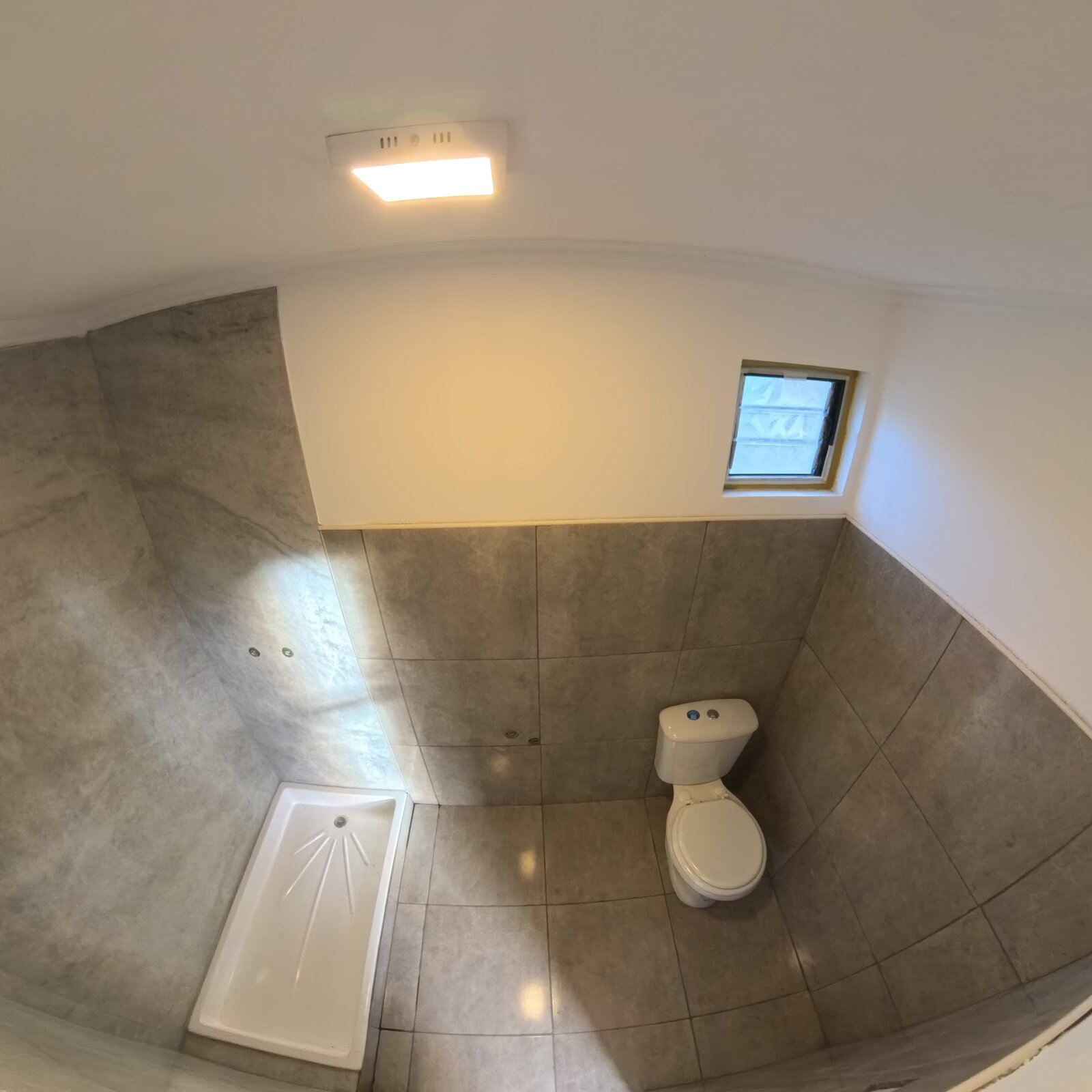 SE VENDE VIVIENDA SOBRE CONTENEDOR MARITIMO - 9