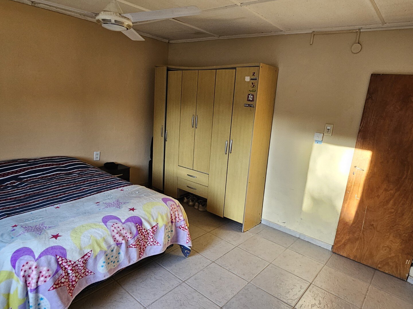 VENTA | Casa de 1 dormitorio con patio y espacio para vehículo! Montenegro e/ Los Cardenales y Los Pescadores - 16