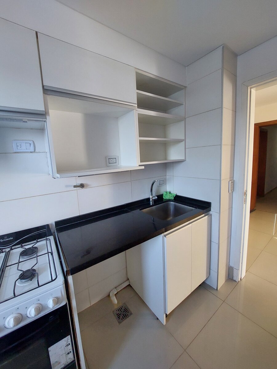 Depto de 3 dormitorios en alquiler Torre vip complejo opera - Imagen 5