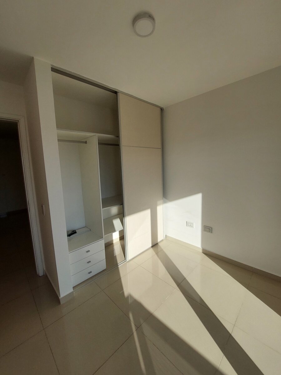 Depto de 3 dormitorios en alquiler Torre vip complejo opera - Imagen 8