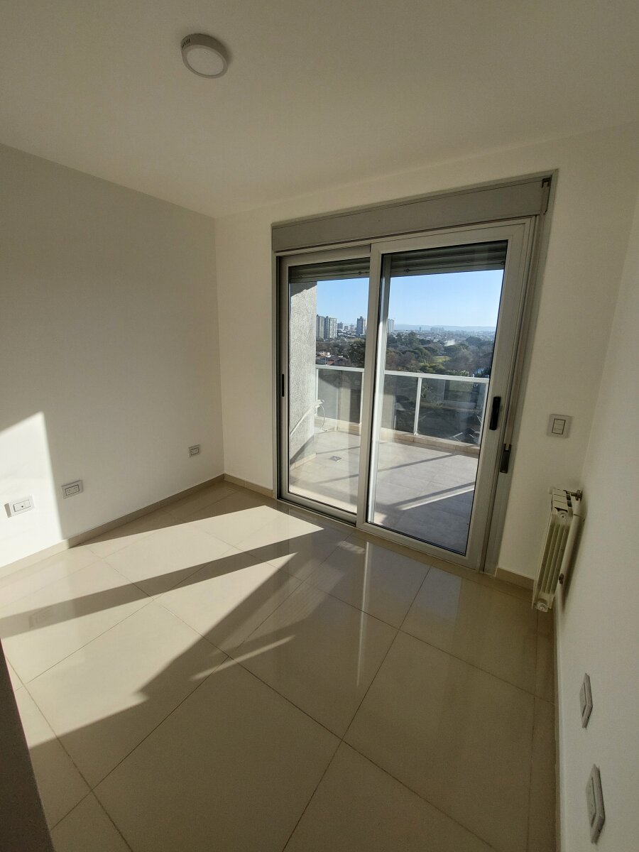 Depto de 3 dormitorios en alquiler Torre vip complejo opera - Imagen 9