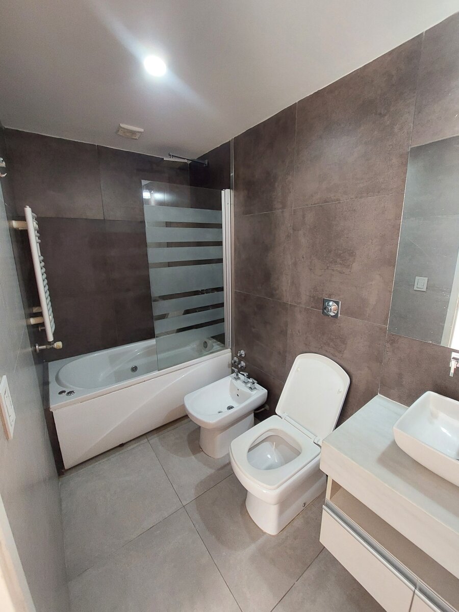 Depto de 3 dormitorios en alquiler Torre vip complejo opera - Imagen 14