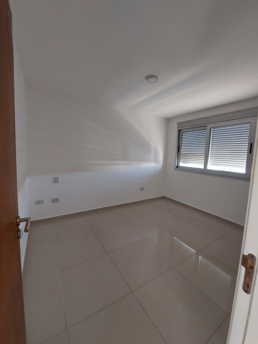 Depto de 3 dormitorios en alquiler Torre vip complejo opera - Imagen 6