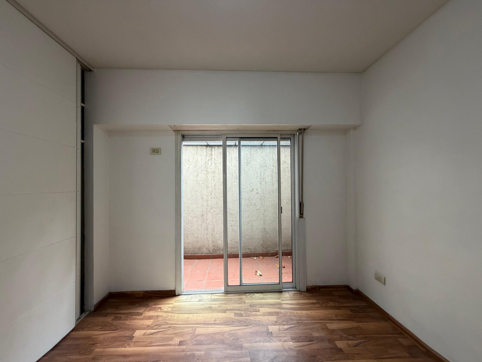 Hermoso departamento de 2 ambientes en PB con Patio y Jardín - 10