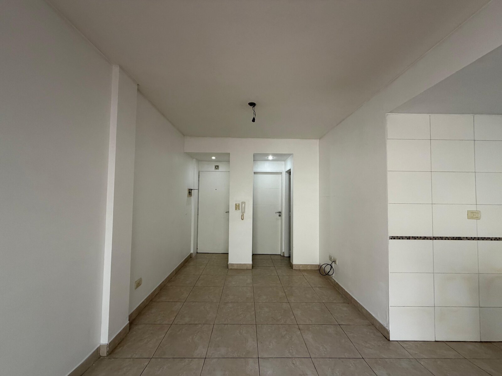 Hermoso departamento de 2 ambientes en PB con Patio y Jardín - 2