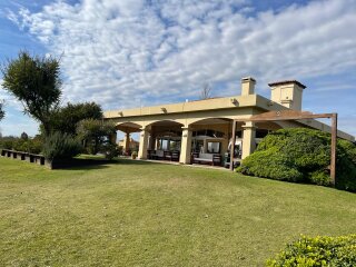 Terrenos - Pi�ero - Venta