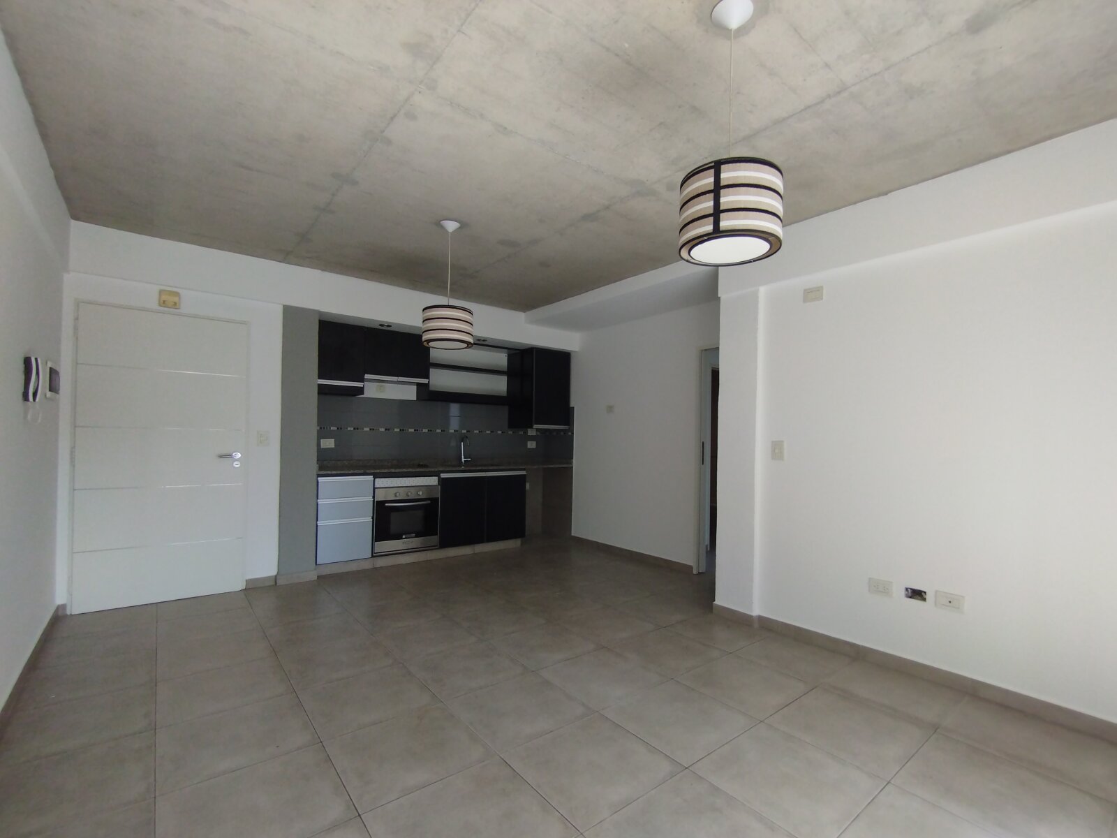 Departamento 2 ambientes en venta Moron - 3