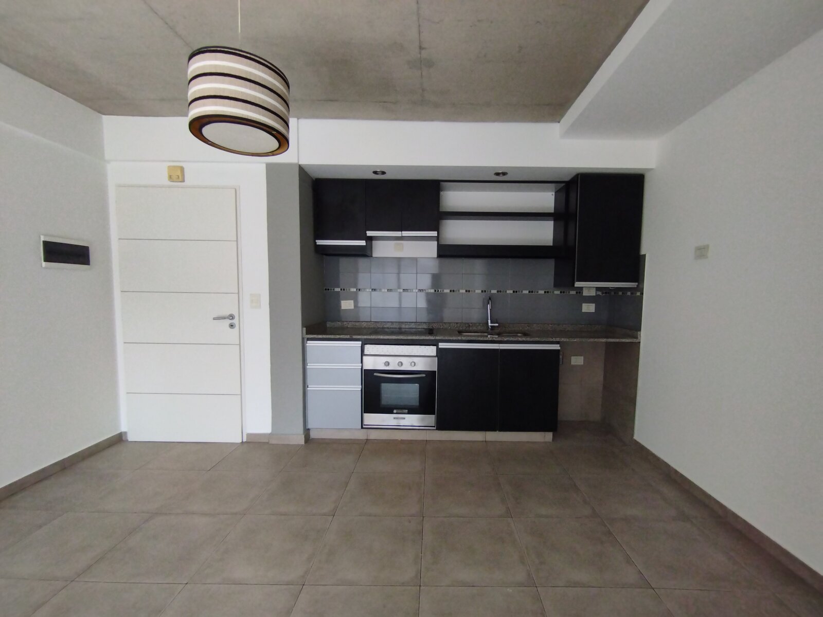 Departamento 2 ambientes en venta Moron - 15