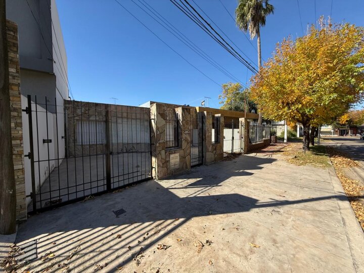 Casas - Capitan Bermudez - Venta