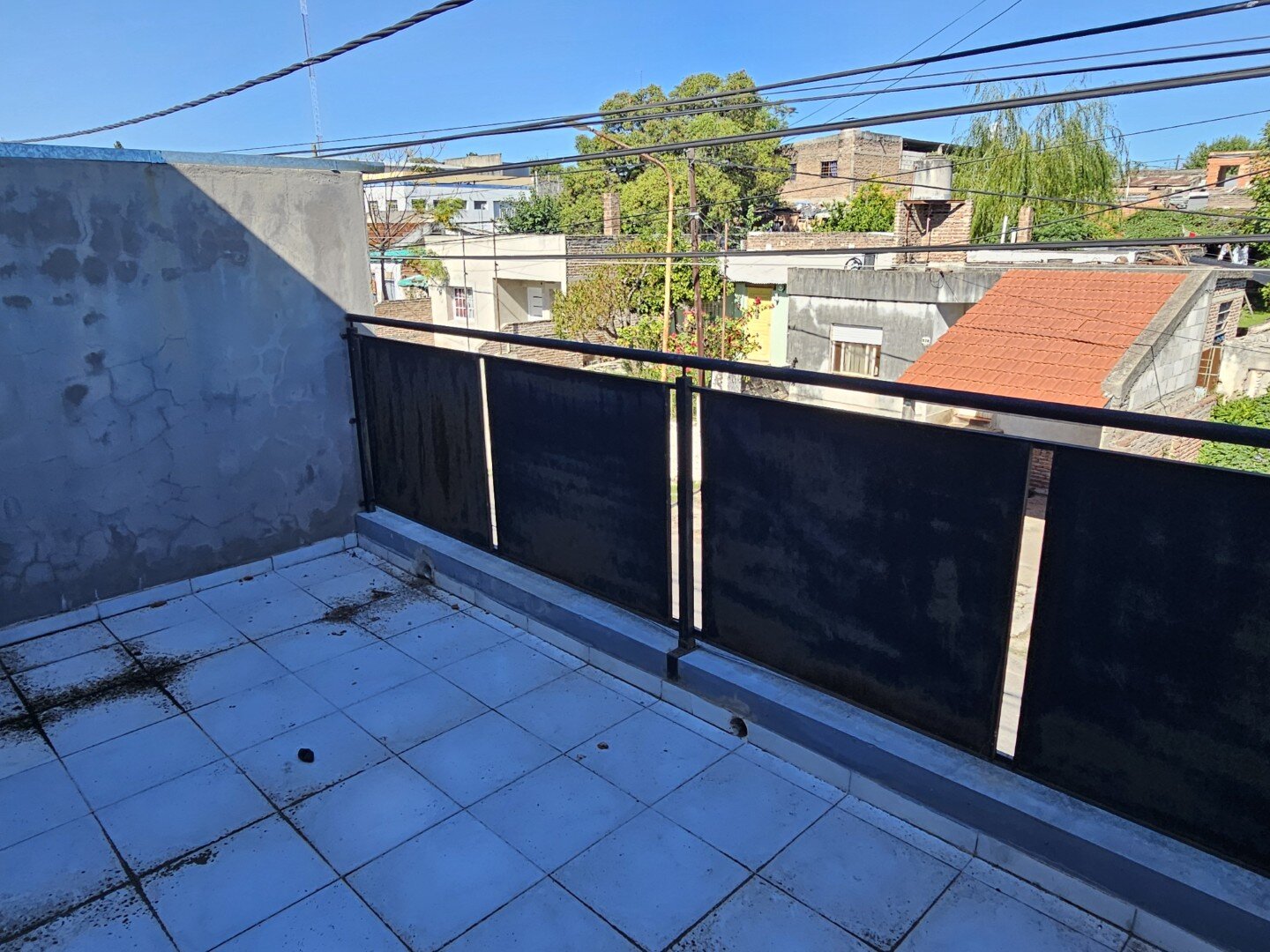 VENTA | Conjunto de viviendas y local comercial sobre amplio terreno! Abasolo, entre Berutti y Passo - 32