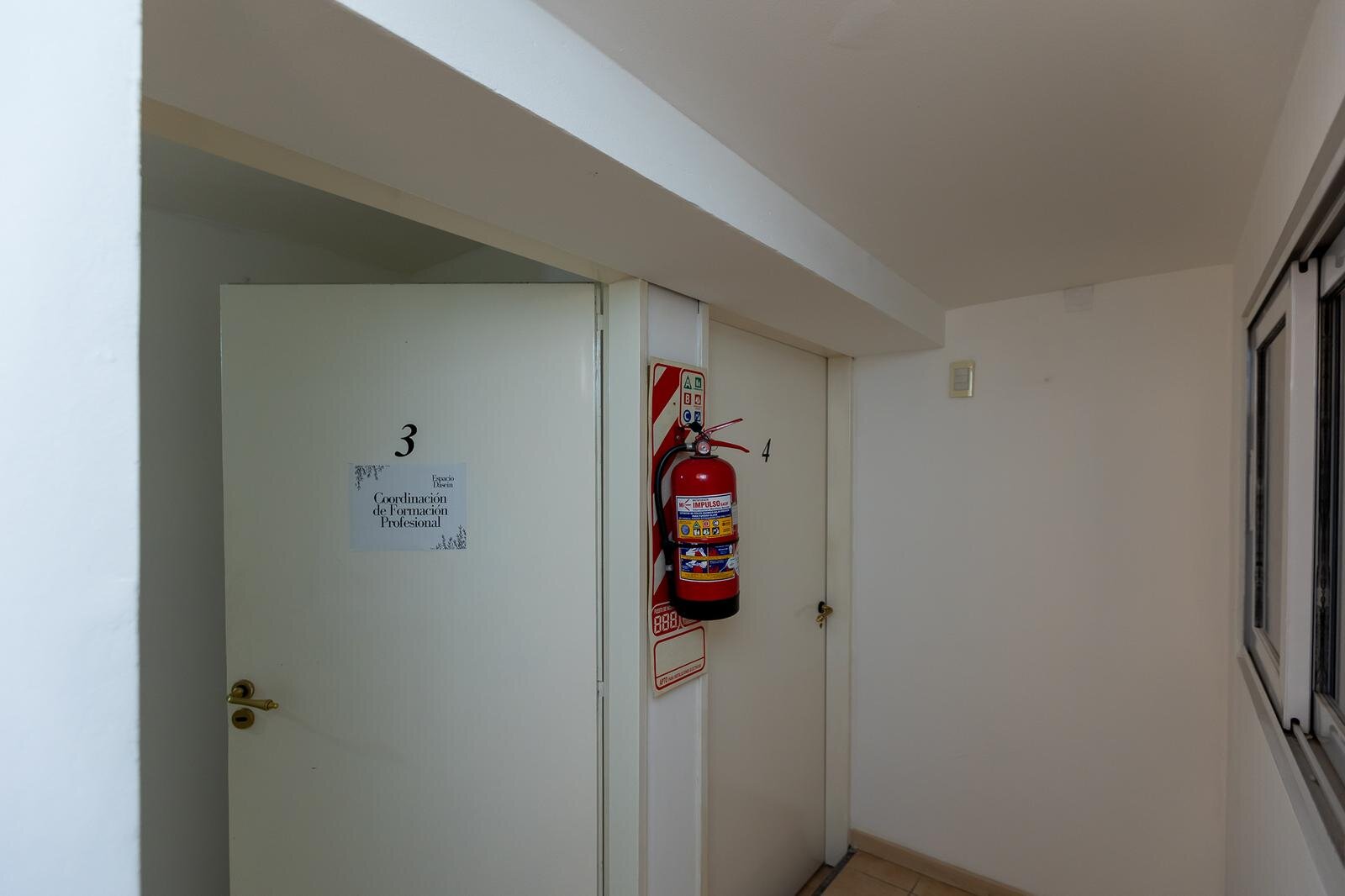EDIFICIO EN VENTA IMPECABLE Ayacucho al 500 - 24