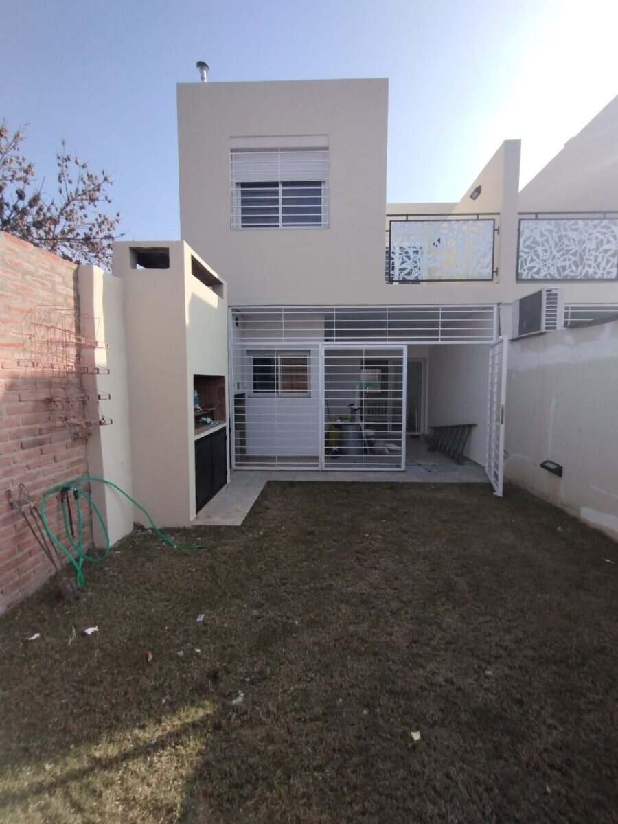 DUPLEX EN ALQUILER EN HOUSING SIN EXPENSAS "LOR LIRIOS" - Imagen 13