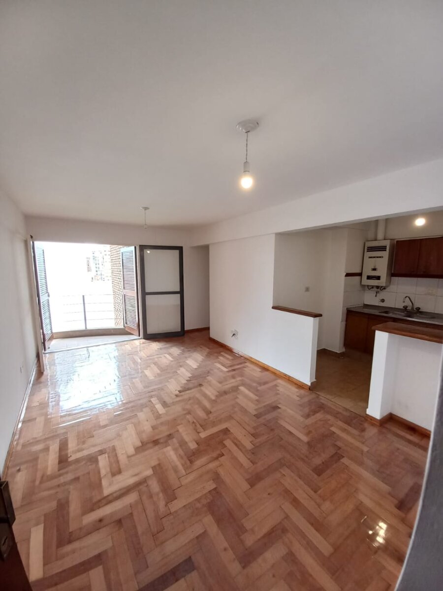  DEPARTAMENTO EN VENTA CON RENTA - 1 DORMITORIO EN BV. ILLIA 18