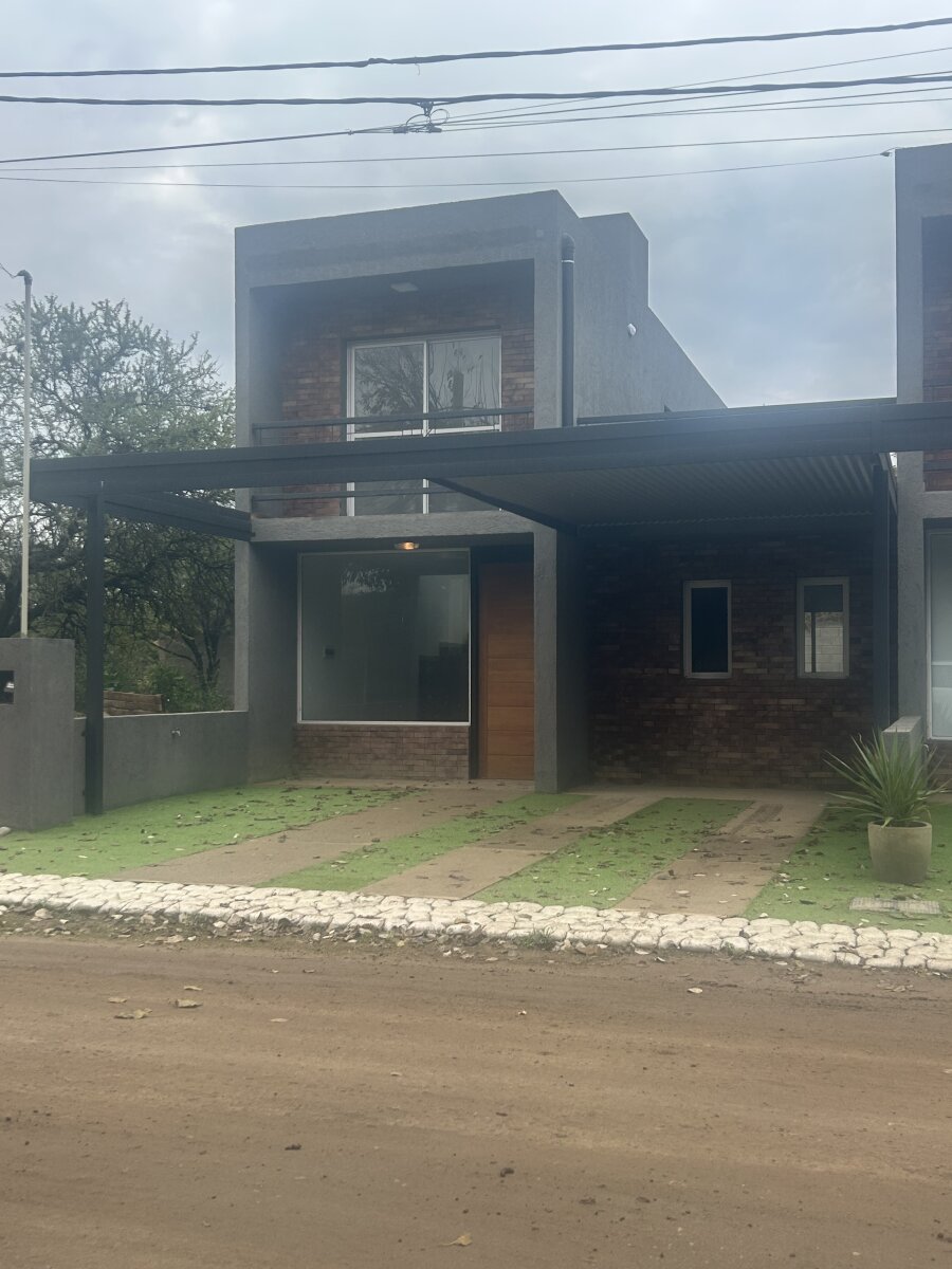 HERMOSO DUPLEX A ESTRENAR BARRIO CERRADO - Imagen 2