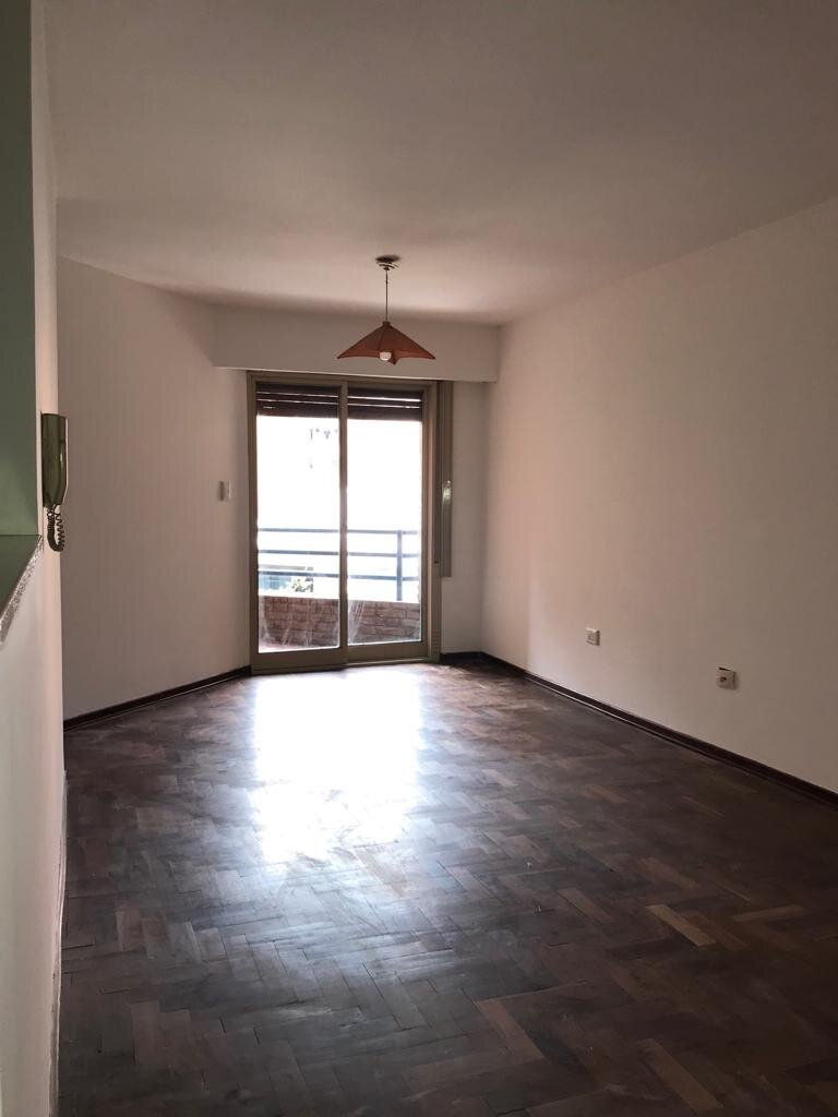 OPORTUNIDAD: Departamento 1 Dormitorio con Balcón en Nueva Córdoba - Imagen 2
