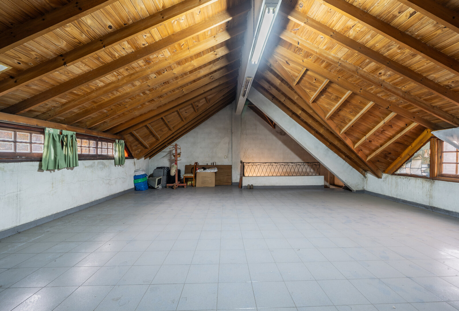 Casa | 7 ambientes | 3 plantas | piscina | San Justo Centro - 33