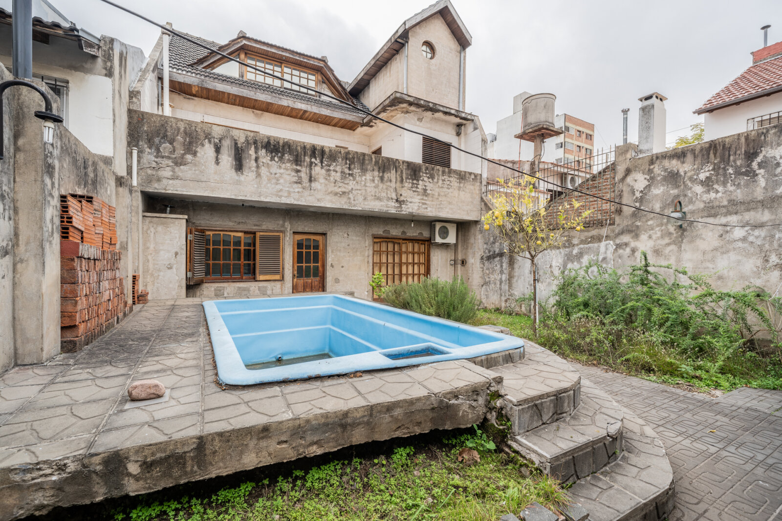 Casa | 7 ambientes | 3 plantas | piscina | San Justo Centro - 28