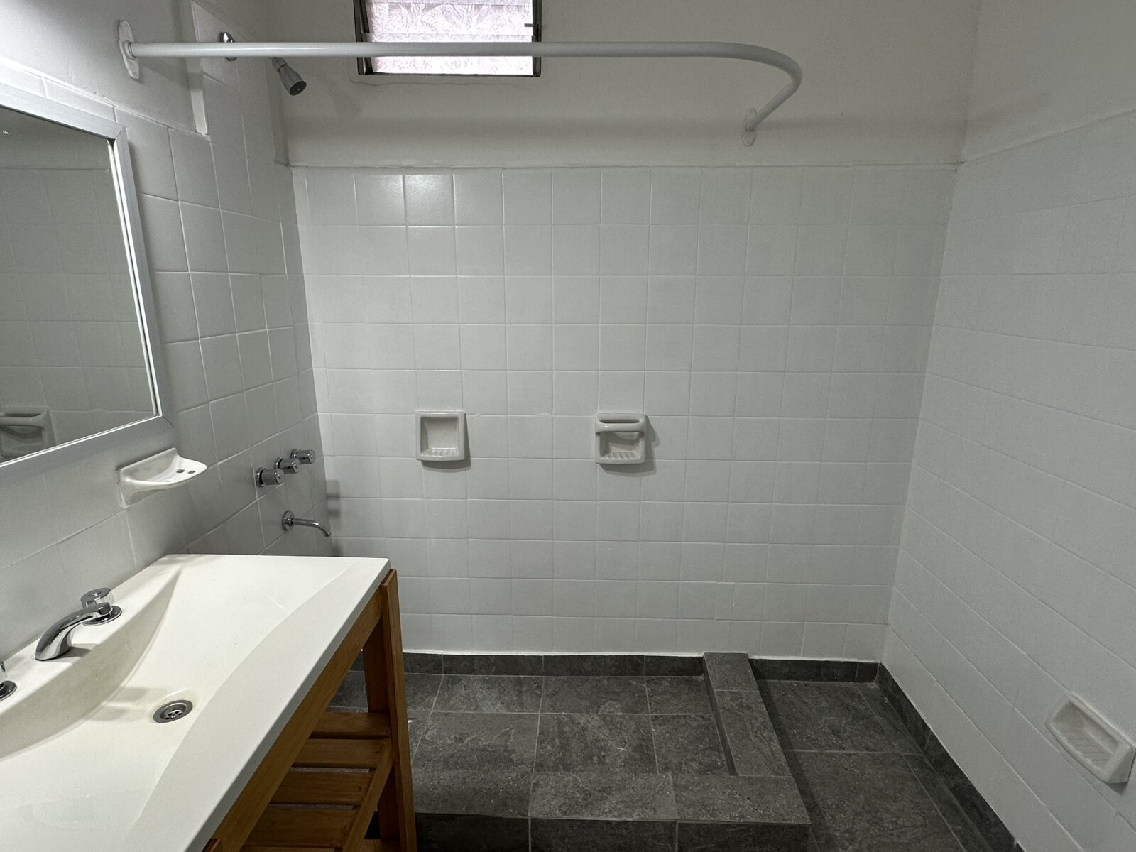 DEPTO. TIPO CASA – PLANTA BAJA - 21