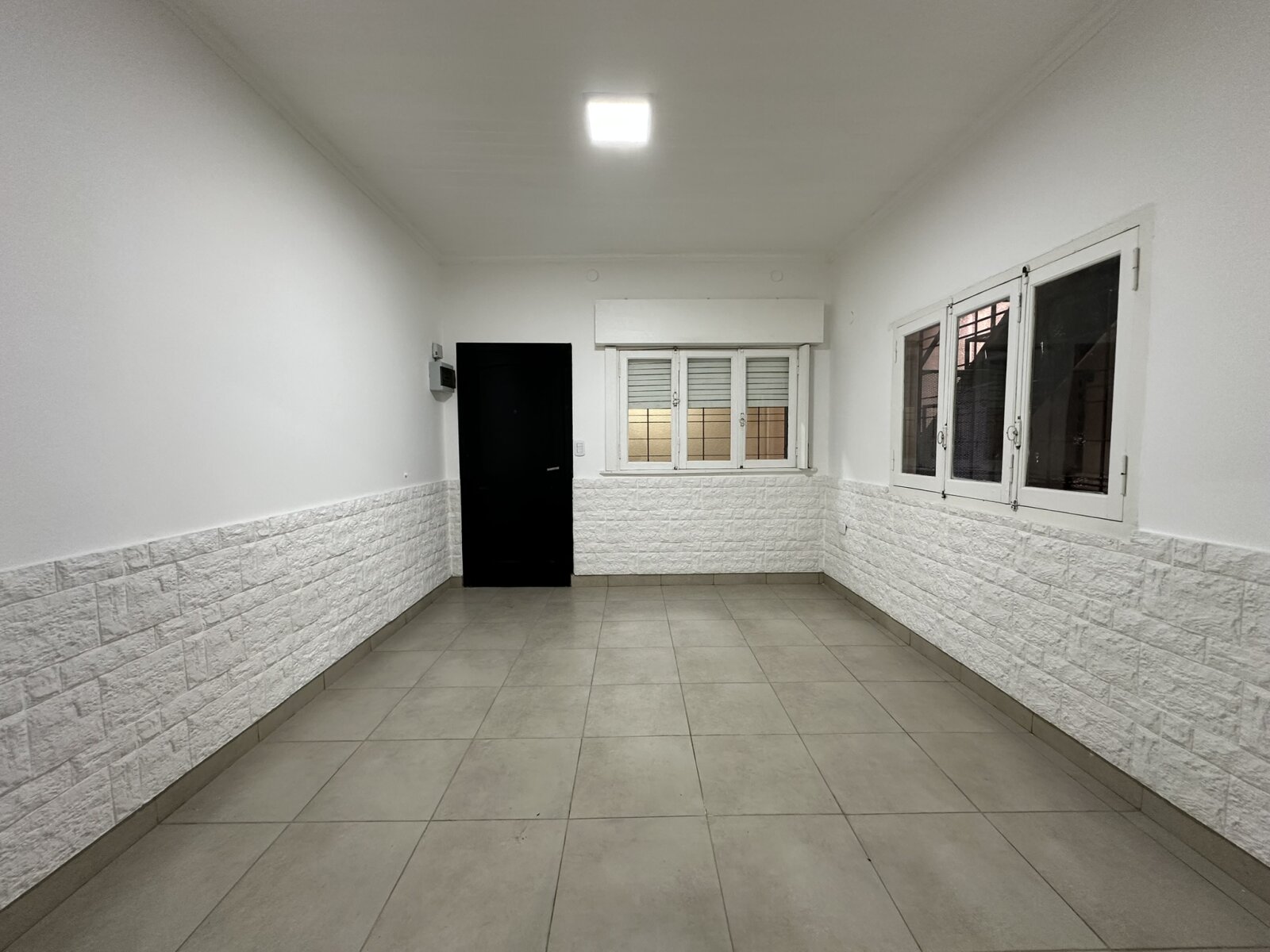 DEPTO. TIPO CASA – PLANTA BAJA - 5