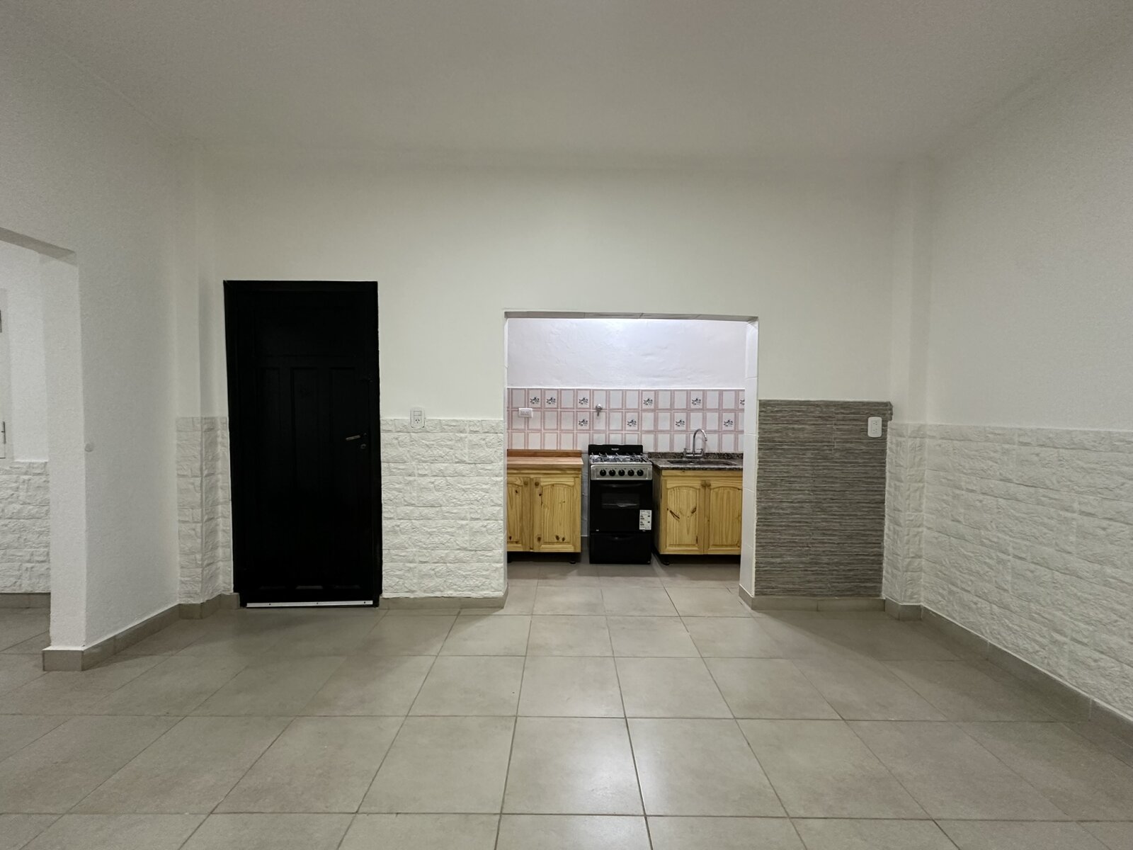 DEPTO. TIPO CASA – PLANTA BAJA - 9