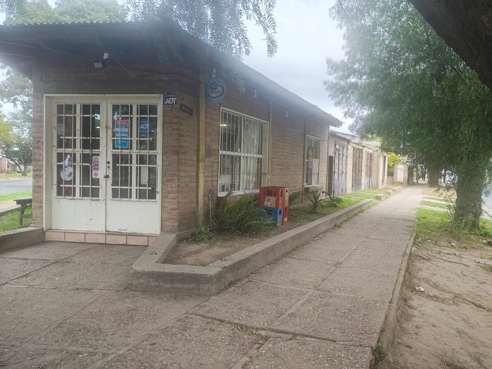 Departamentos y Local en venta Marques de Sobremonte