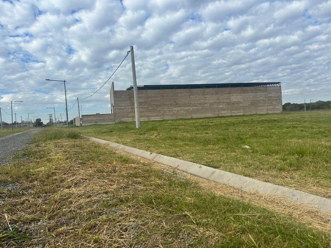 Venta terreno 650m2 en LOTEO INDUSTRIAL AREA UNO - ARROYO SECO - SANTA FE - Lote 26 - 23