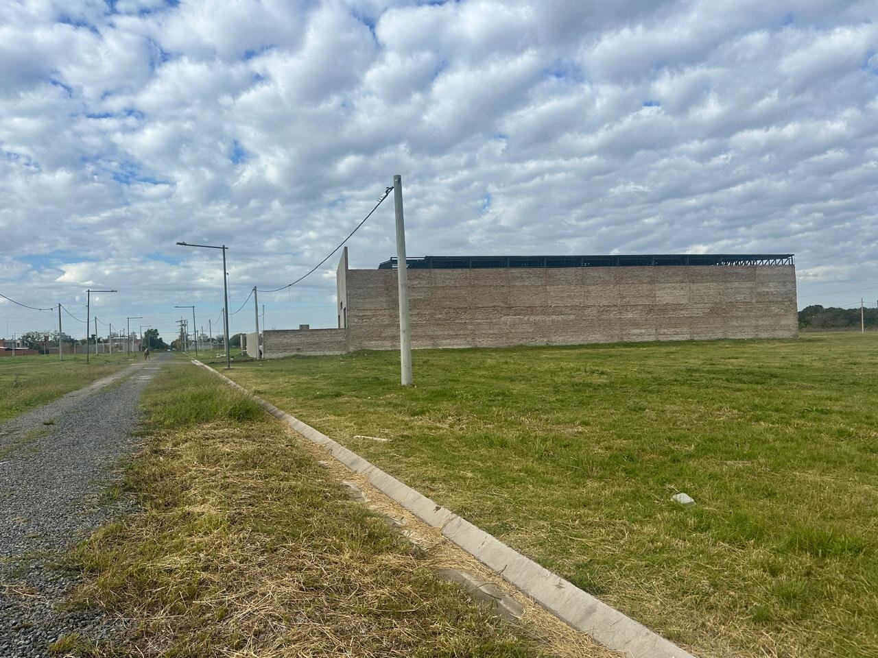 Venta terreno 650m2 en LOTEO INDUSTRIAL AREA UNO - ARROYO SECO - SANTA FE - Lote 26 - 13