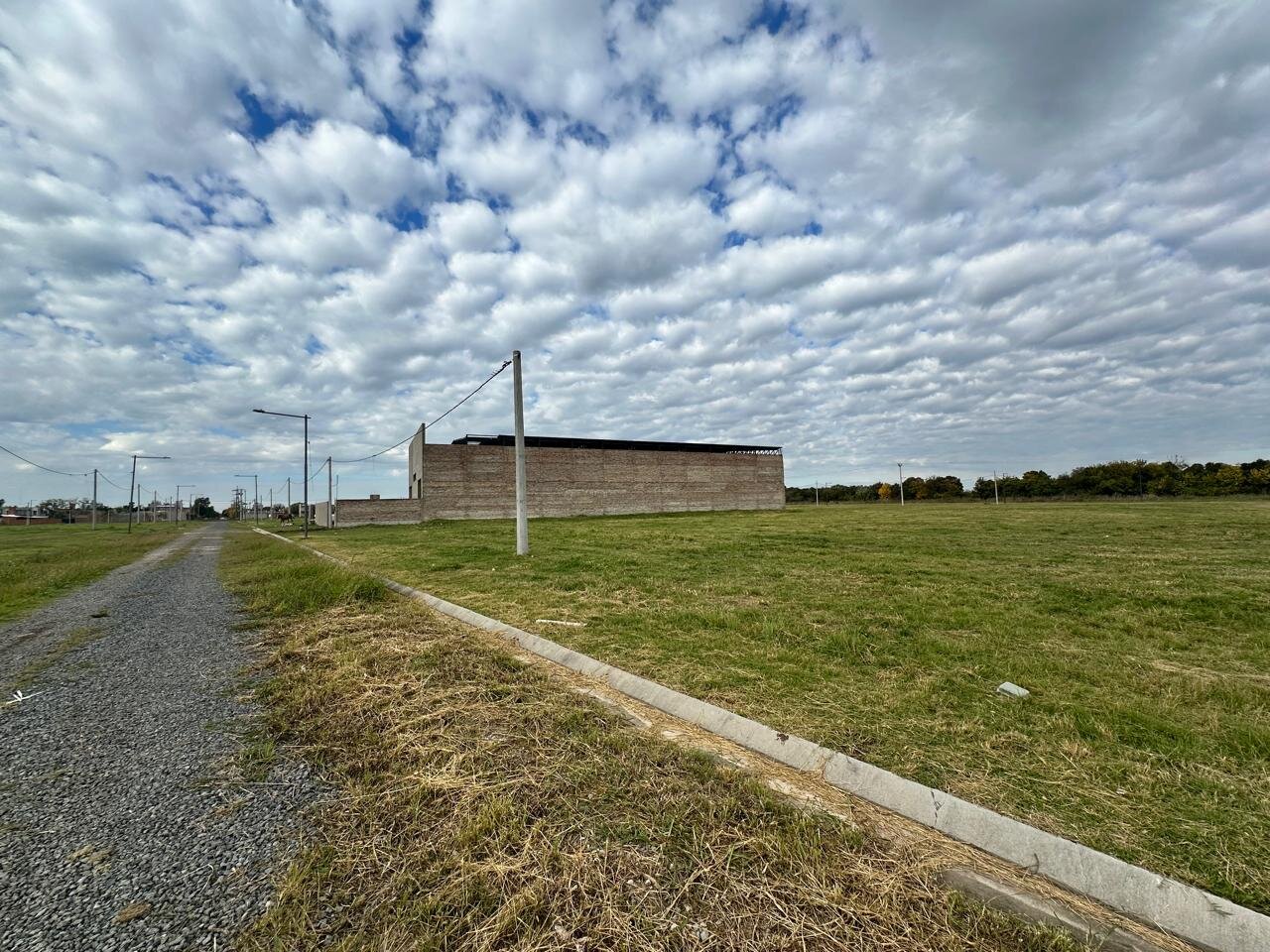 Venta terreno 650m2 en LOTEO INDUSTRIAL AREA UNO - ARROYO SECO - SANTA FE - Lote 26 - 17