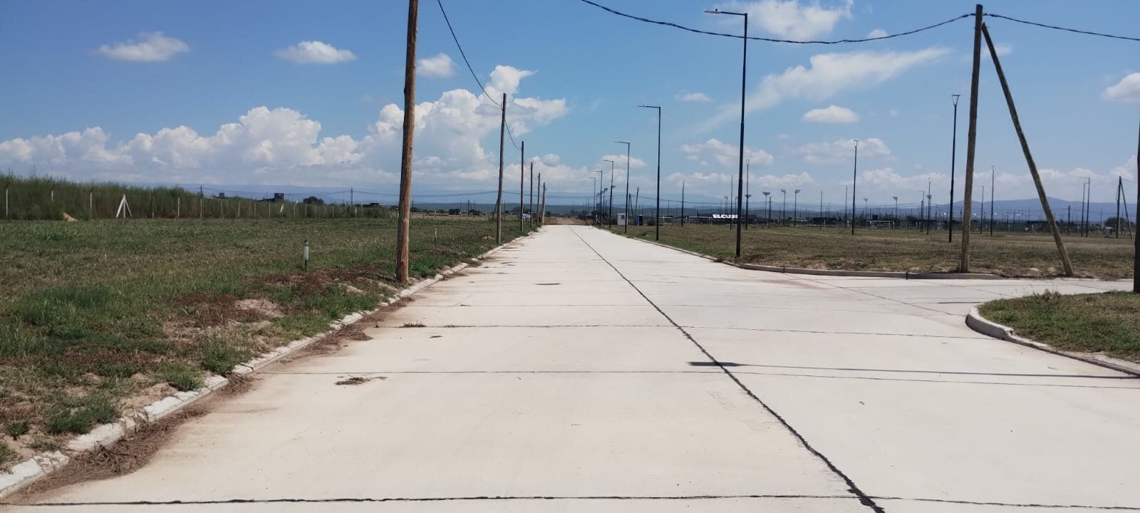 VENTA LOTE ABRAS DE MANANTIALES - Imagen 6