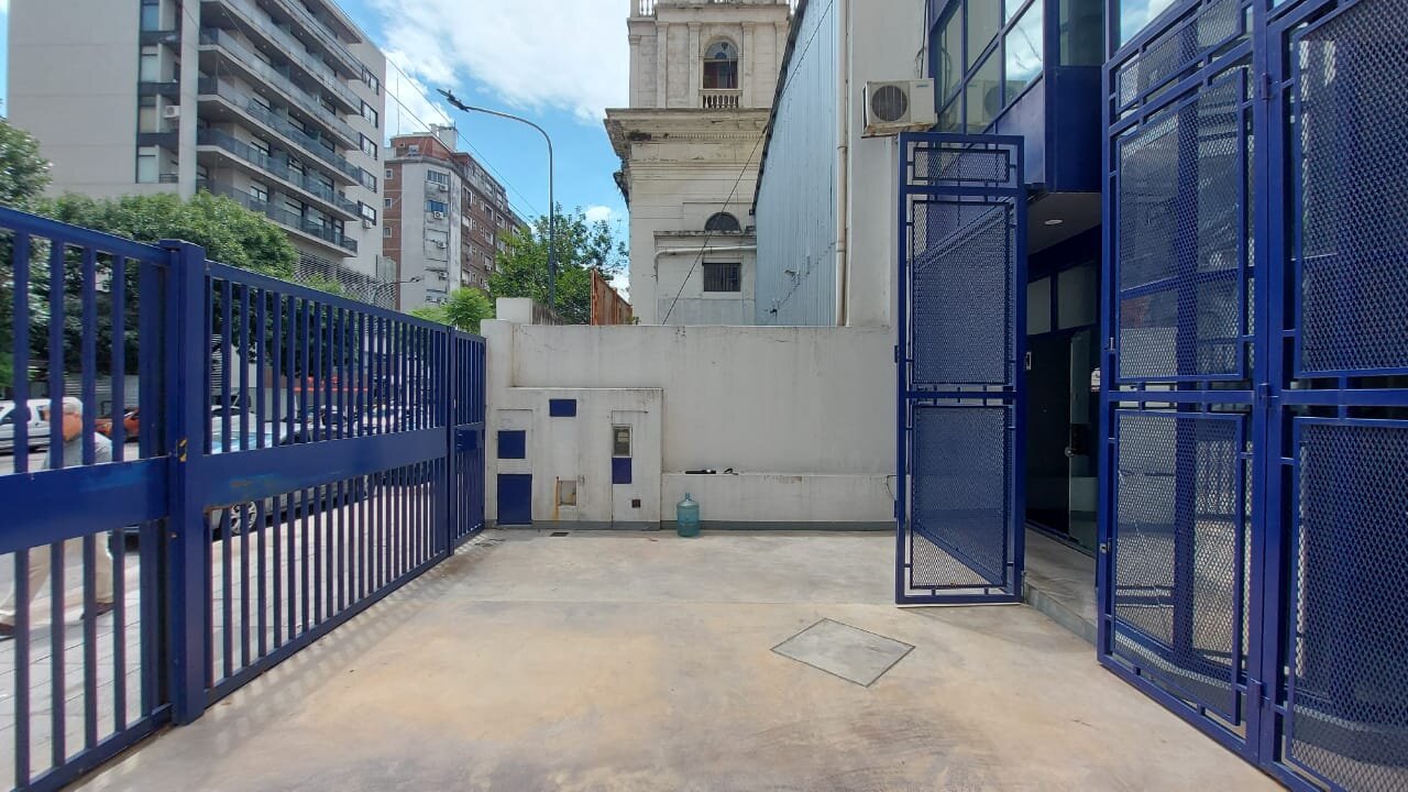 ALQUILER LOCAL COMERCIAL/OFICINA/DEPOSITO - 18
