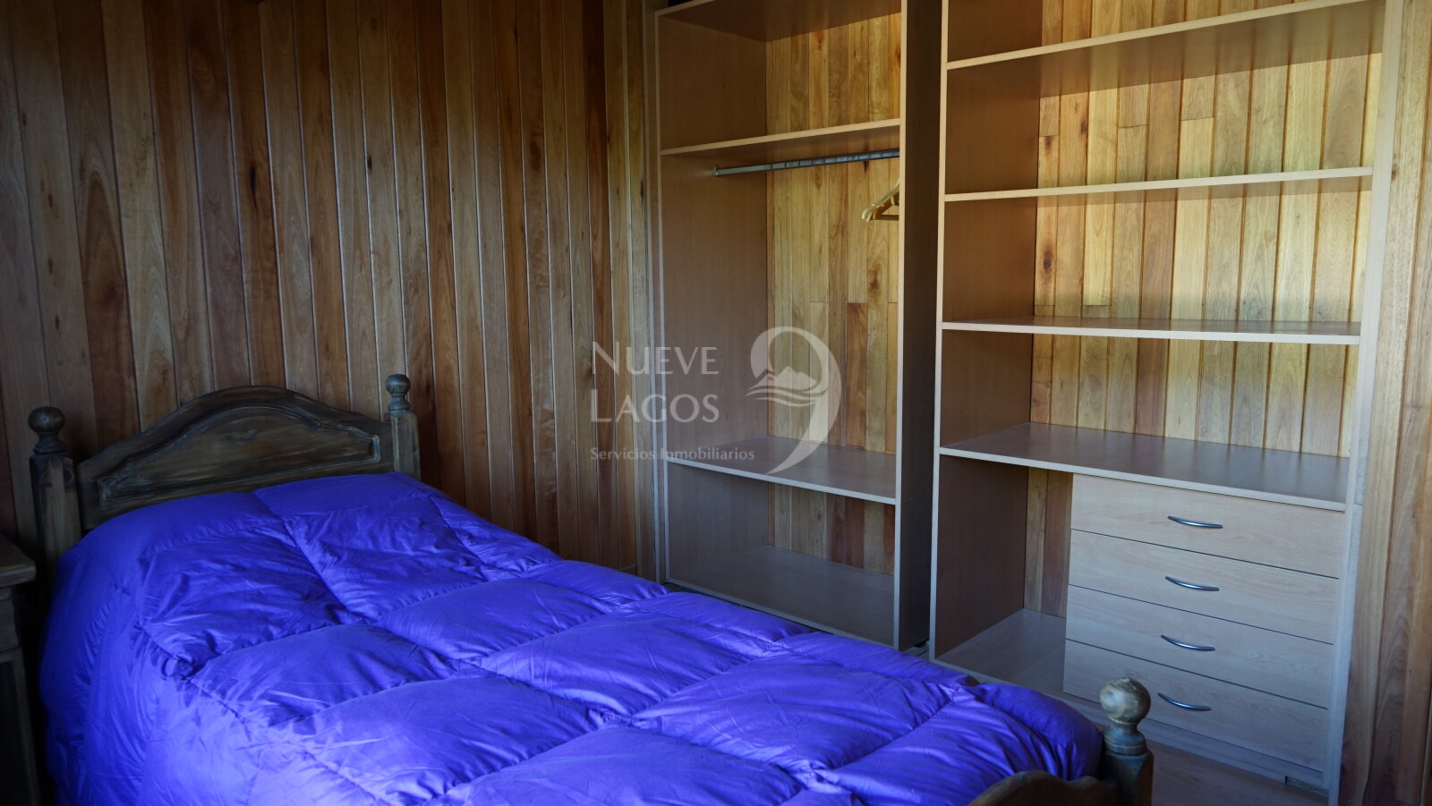 Venta de casa, dos locales y dos departamentos sobre RP63 en Meliquina - 23