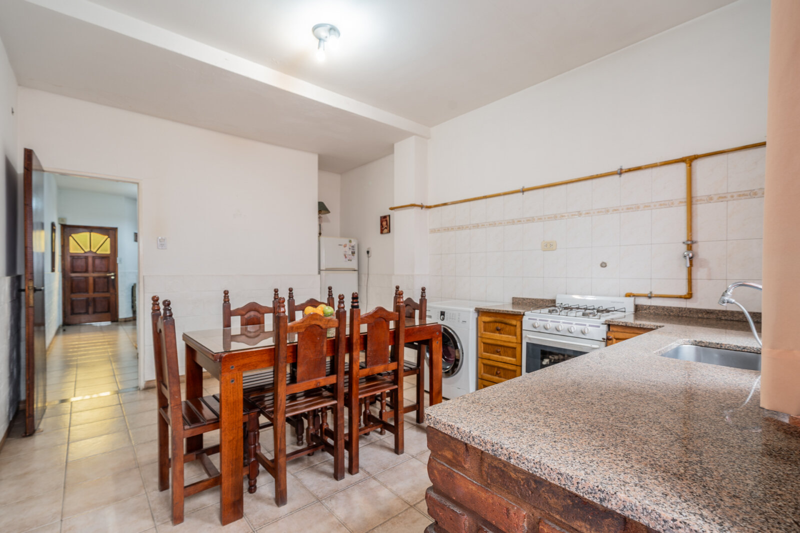 Triplex | 4 ambientes + Fondo libre 65 M2 | El Palomar - 10