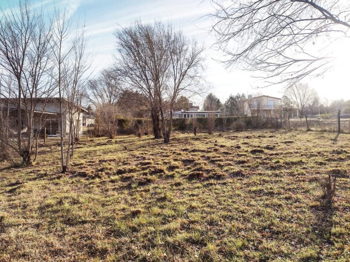 LOTE TERRENO Potrero de Garay cerca del lago Venta