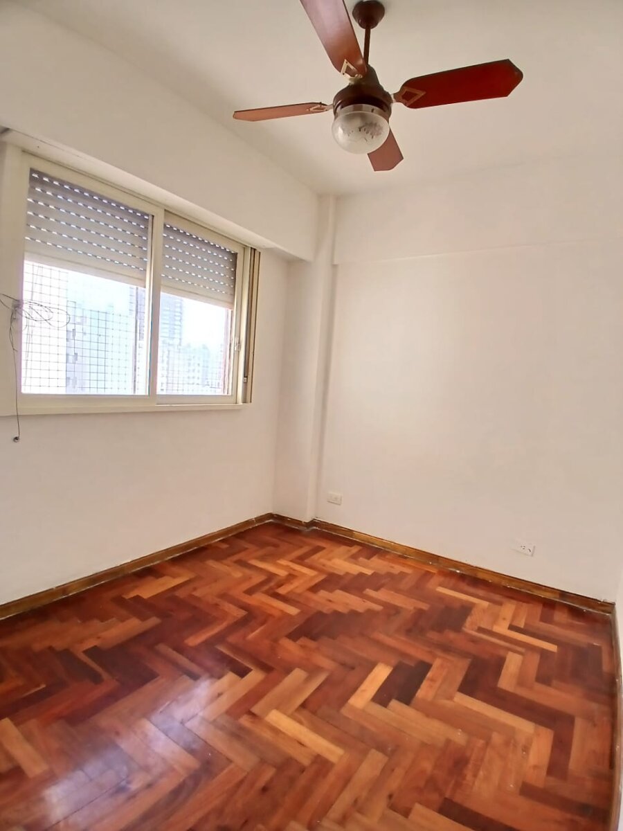 Oportunidad! Se vende un hermoso departamento de 3 ambientes al frente - Barracas - 13