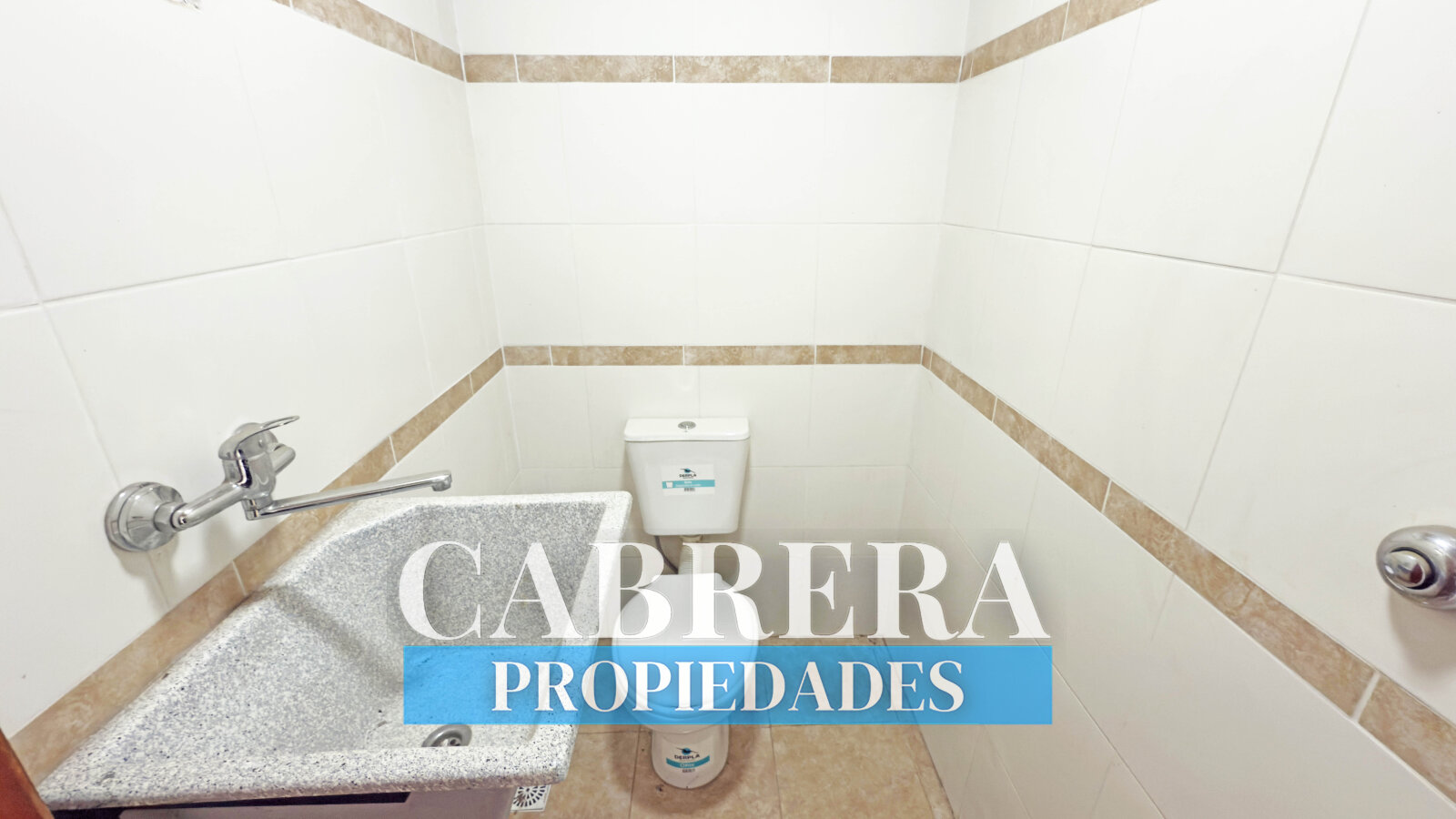 LOCAL COMERCIAL EN ALQUILER EN GENERAL RODRIGUEZ - 17