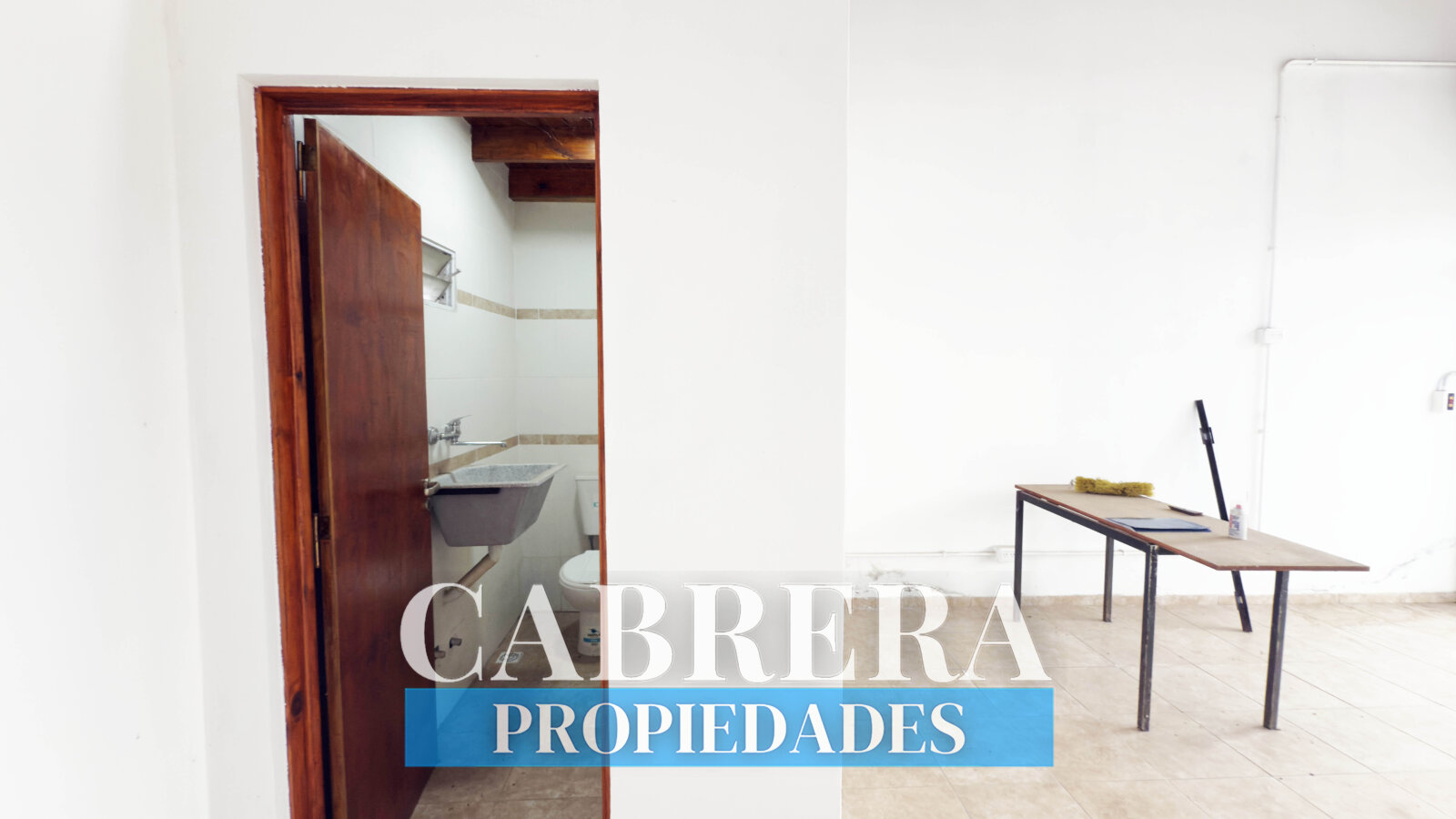 LOCAL COMERCIAL EN ALQUILER EN GENERAL RODRIGUEZ - 24