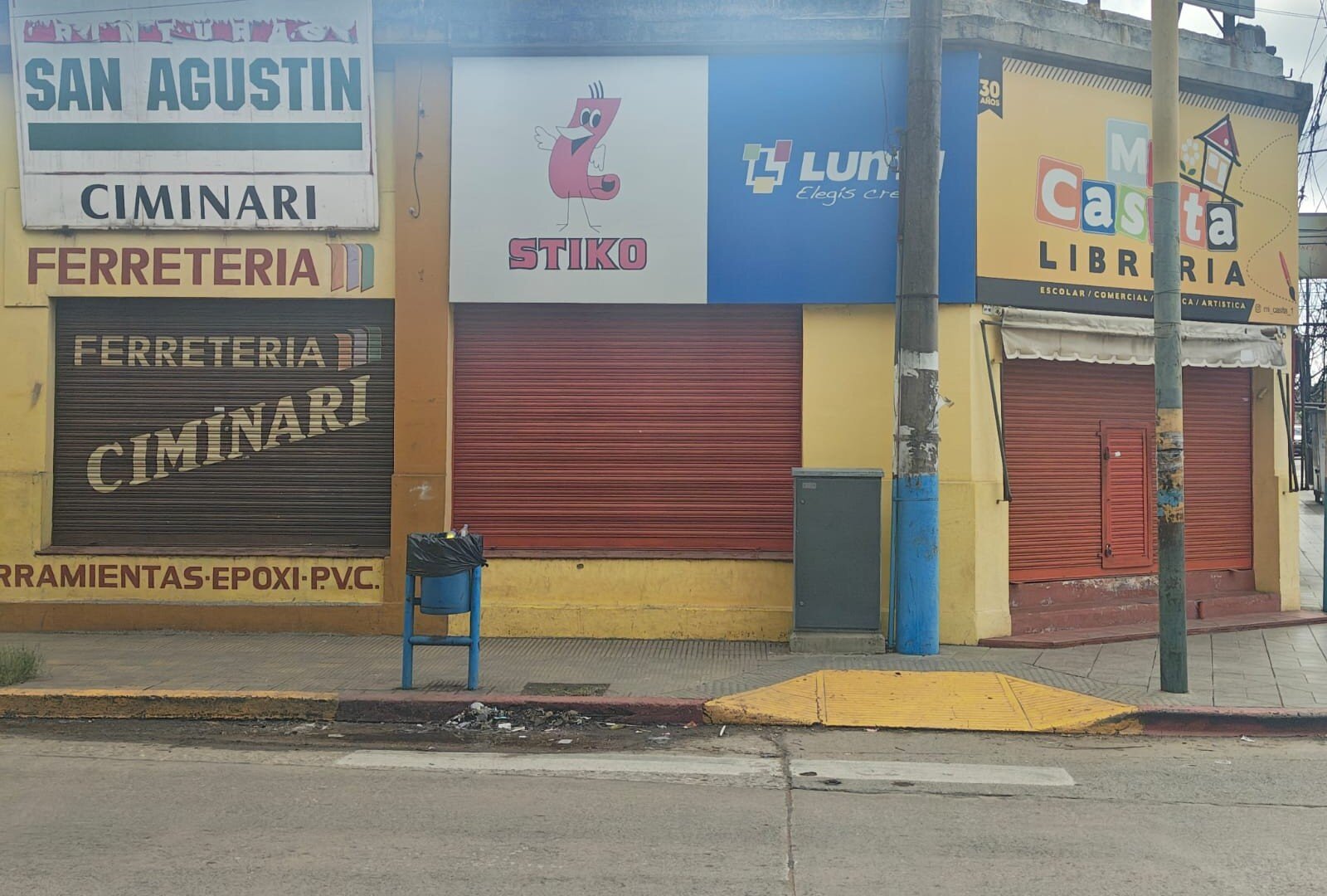 Lateral Av Malvinas
