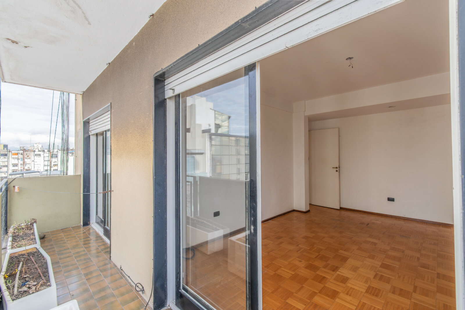 5 amb a RECICLAR · Piso alto · Vista panorámica al río y a la ciudad - 13