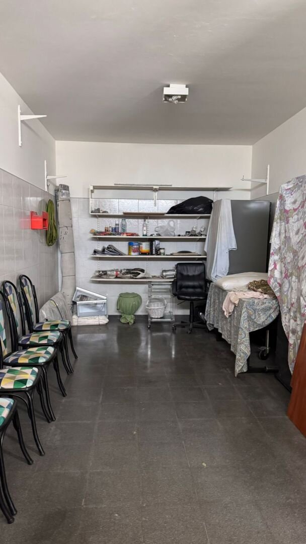 Galpón con vivienda en Sarandi.Avellaneda. - 2