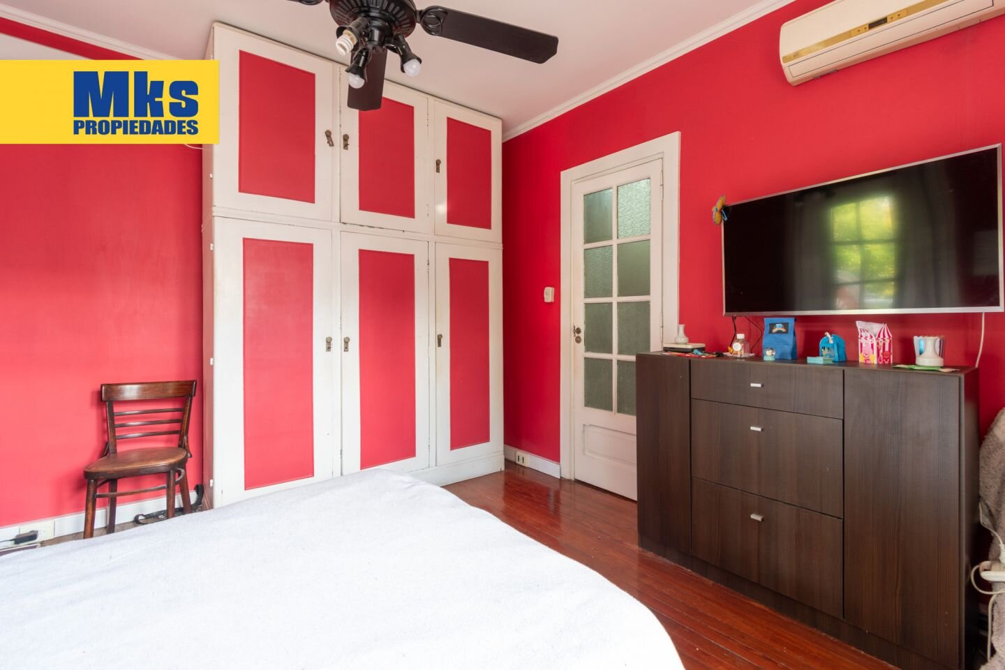 Venta. Casa 4 ambientes. Patio y Jardin. Barrio cerrado. - 10