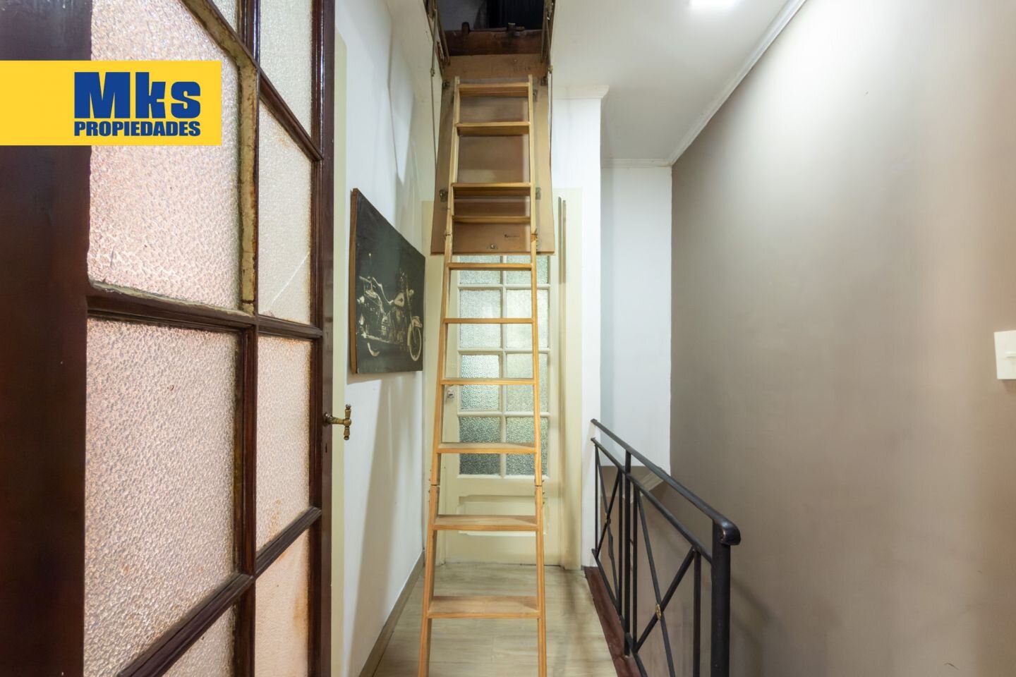 Venta. Casa 4 ambientes. Patio y Jardin. Barrio cerrado. - 24