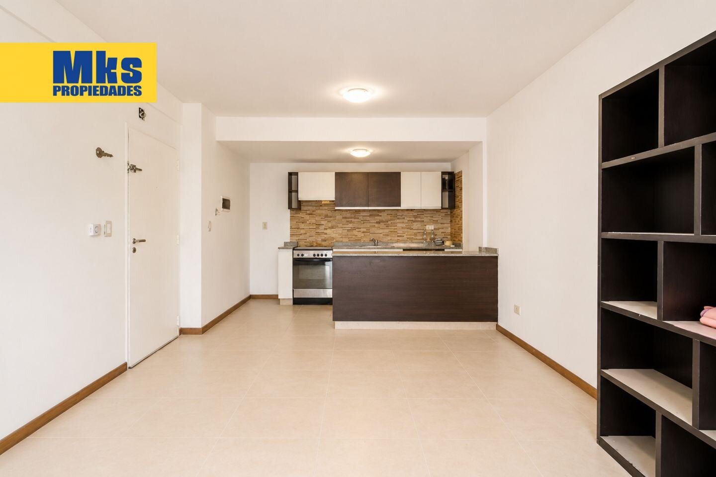 Departamento 3 ambientes en venta c/balcón al frente y espacio guardacoches. - 3