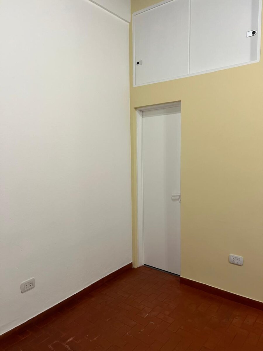 ESTUDIO, OFICINA o CONSULTORIO de 2 AMBIENTES - 5