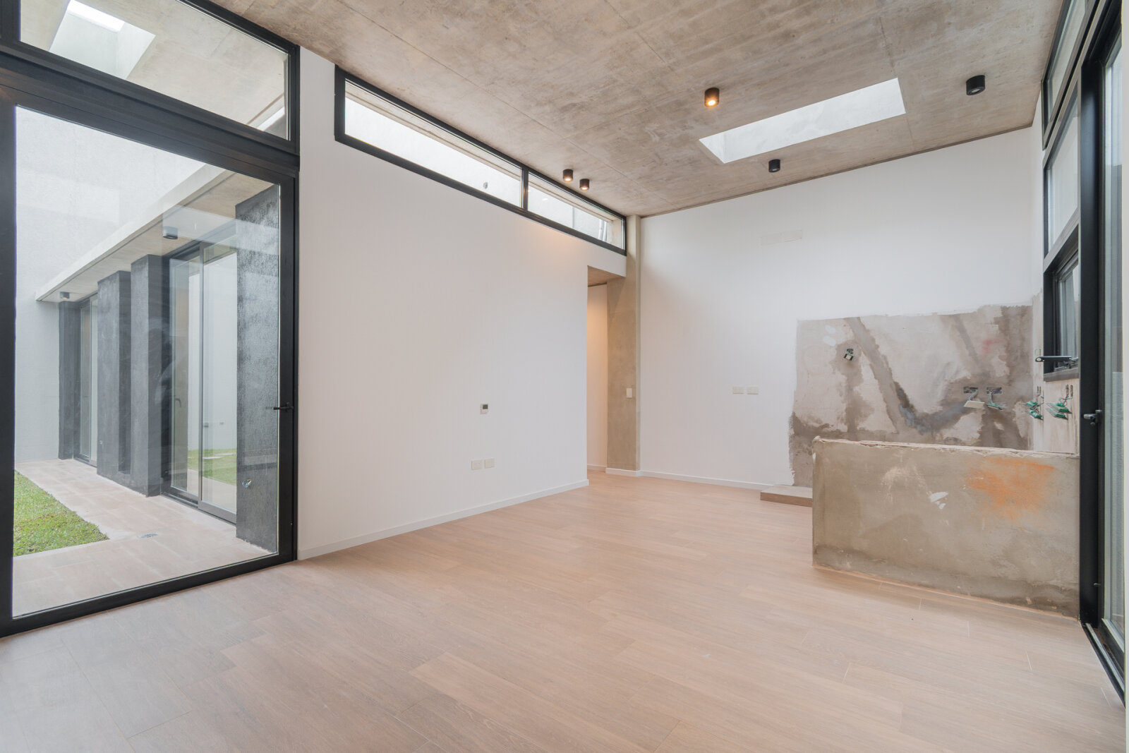 Venta PH 3 ambientes con jardín y patio con parrilla. Sin expensas - Villa Urquiza - 13