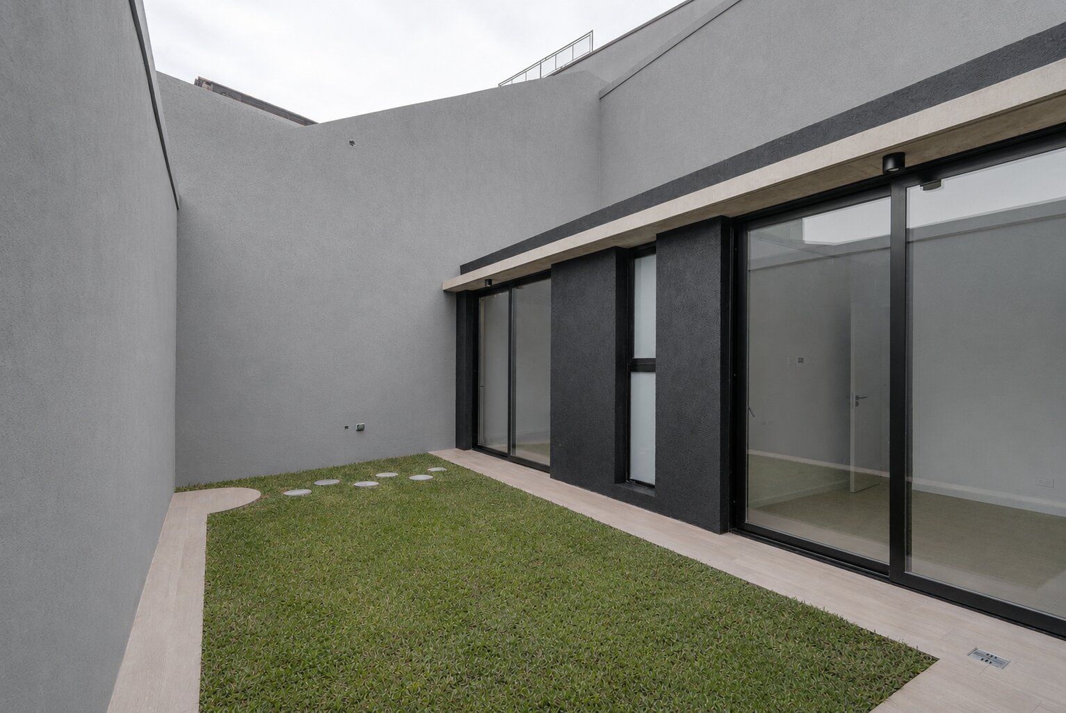 Venta PH 3 ambientes con jardín y patio con parrilla. Sin expensas - Villa Urquiza - 7