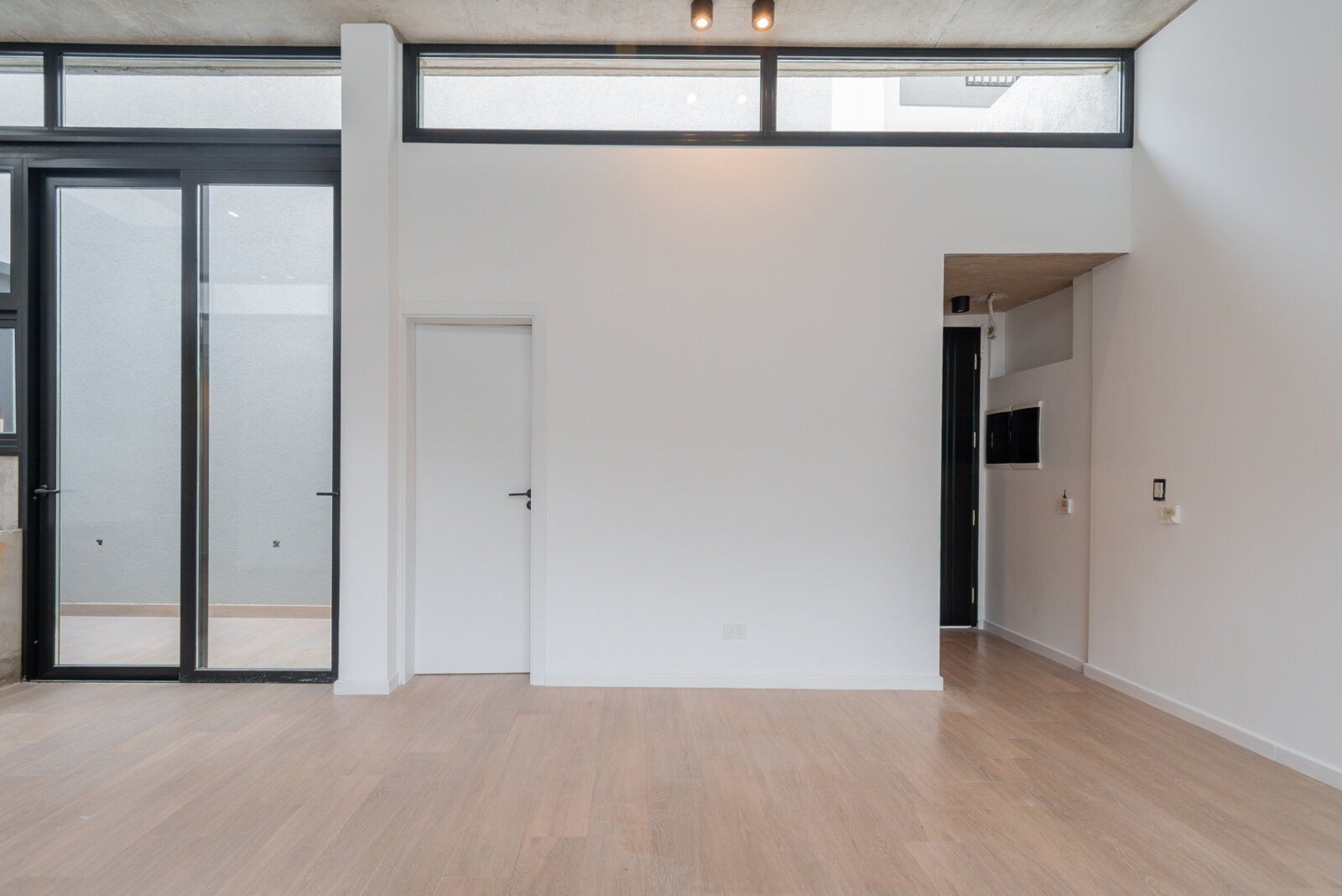 Venta PH 3 ambientes con jardín y patio con parrilla. Sin expensas - Villa Urquiza - 11