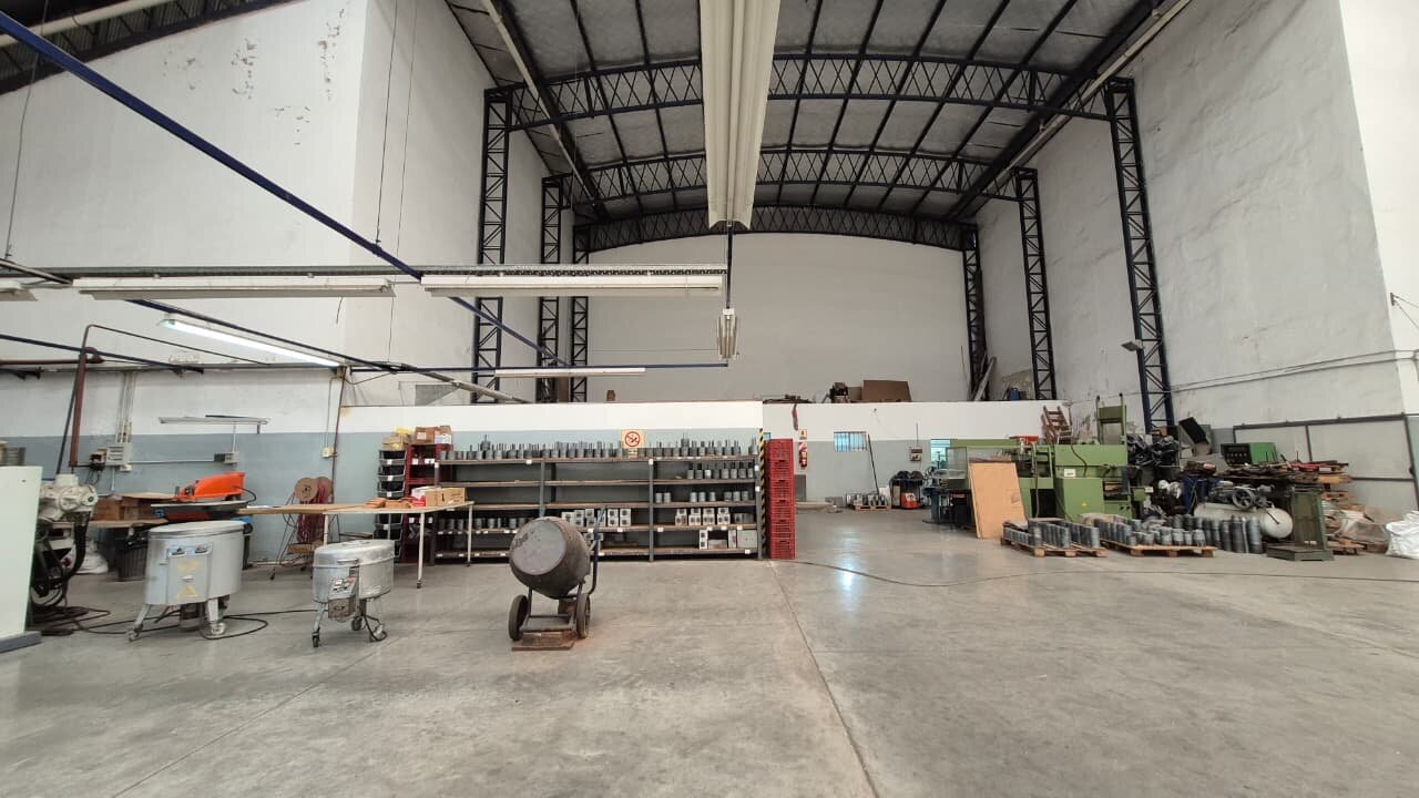 Galpón en venta Valentín Alsina Lanús 1.500 m2 Logístico T3 - 27